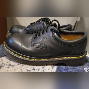 Doc Martens UK 3, US 5 AirWair Oxfords